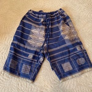 Patterned shorts